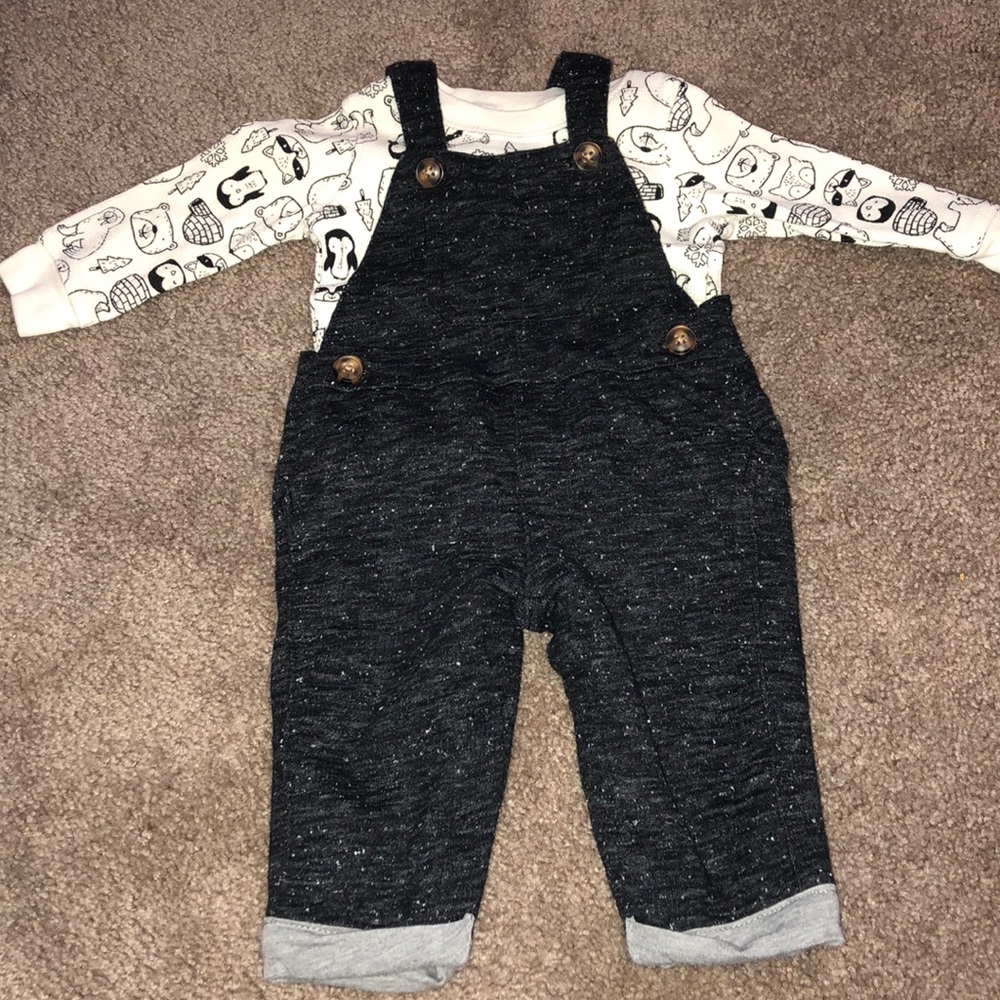 Suspenders outfit